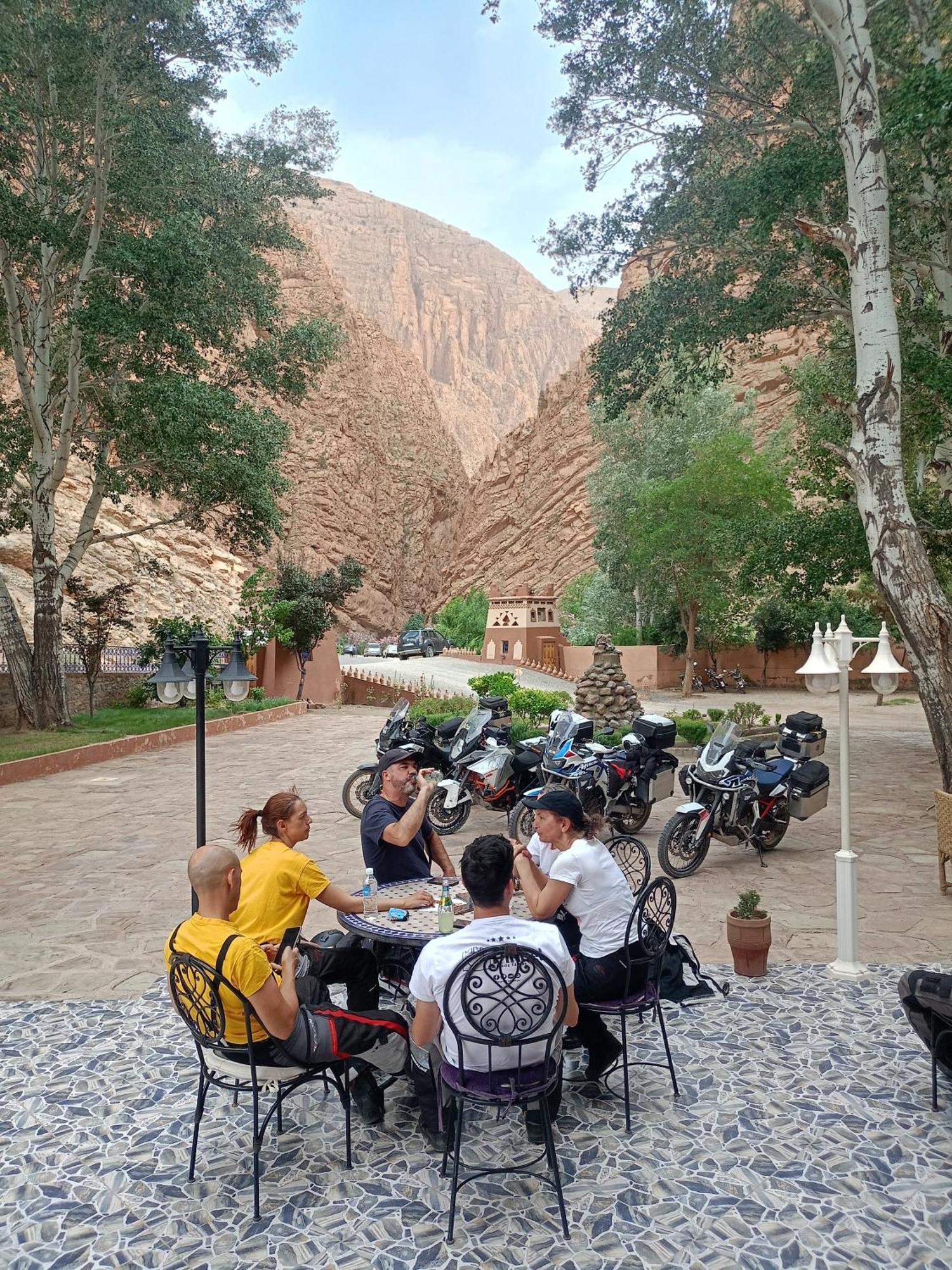 Berbere De La Montagne Hotel Imdiazene المظهر الخارجي الصورة