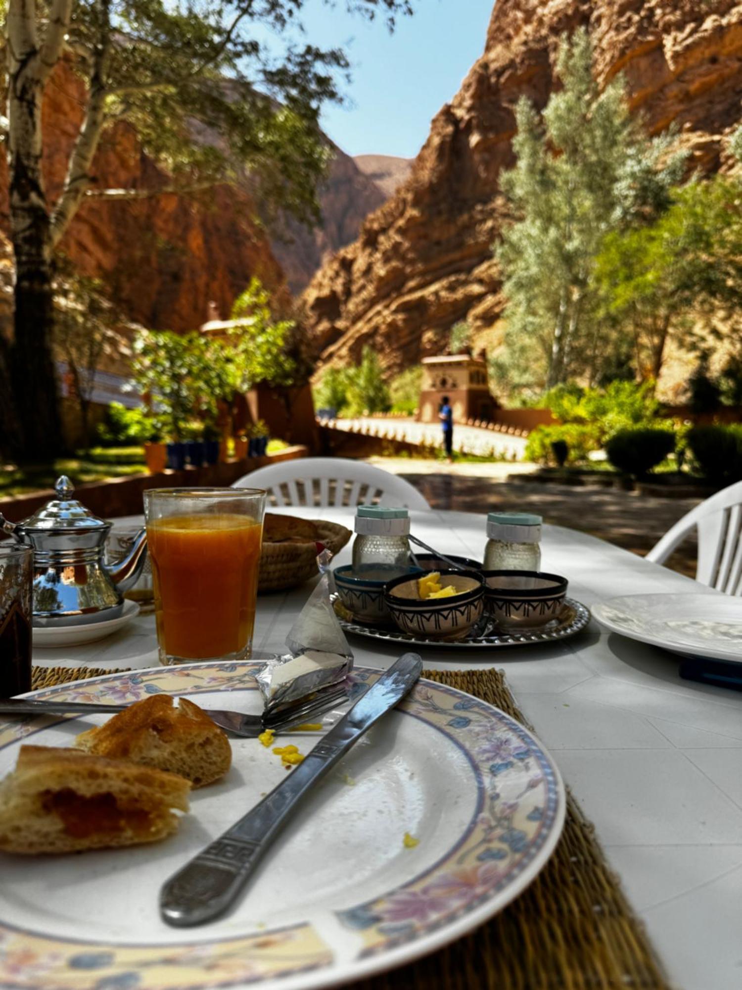 Berbere De La Montagne Hotel Imdiazene المظهر الخارجي الصورة